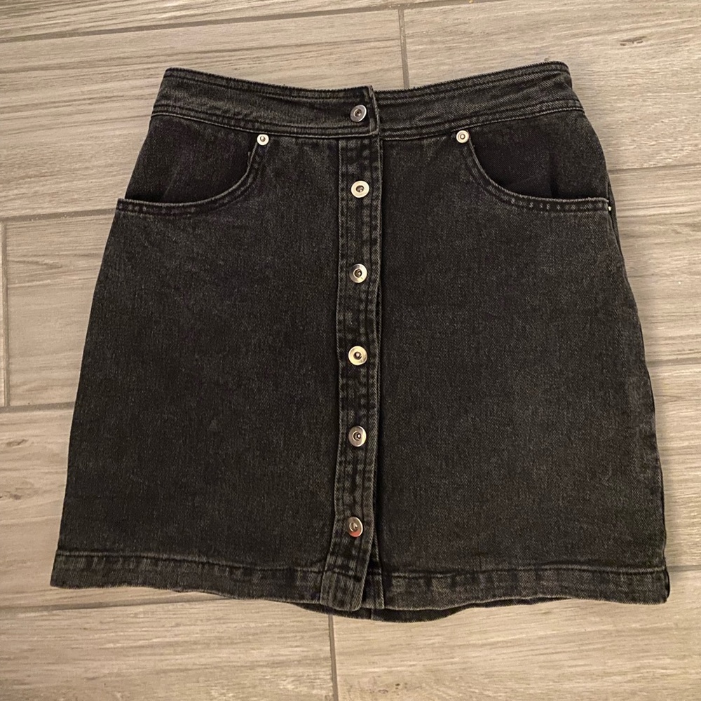 Black Skirt